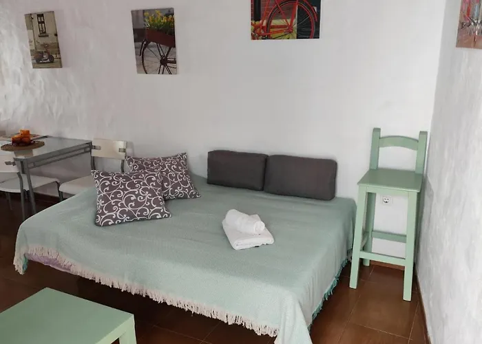 Maluan * קוניל דה לה פרונטרה